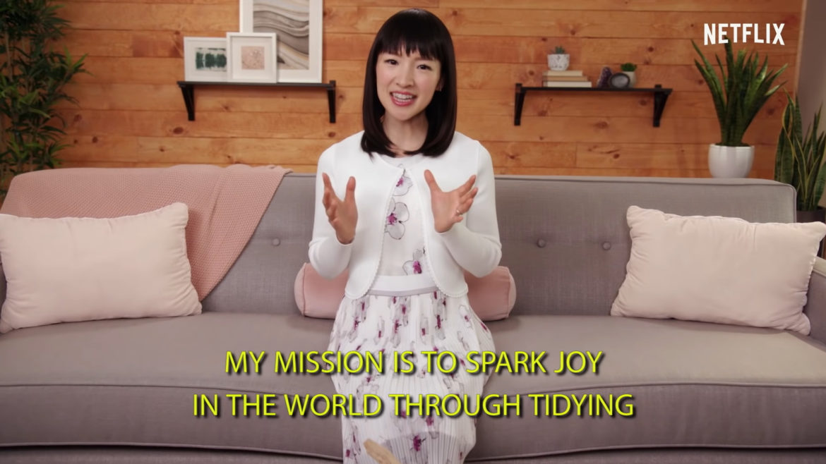 Tidying Up with Marie Kondo | OFFICIAL TRAILER | Coming to Netflix January 1, 2019 1