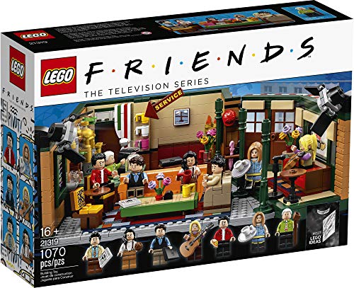 LEGO Friends Central Perk Building Kit (1,070 Pieces) 4